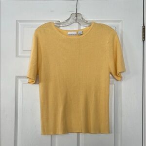 Croft & Barrow Soft Yellow Knit Sweater